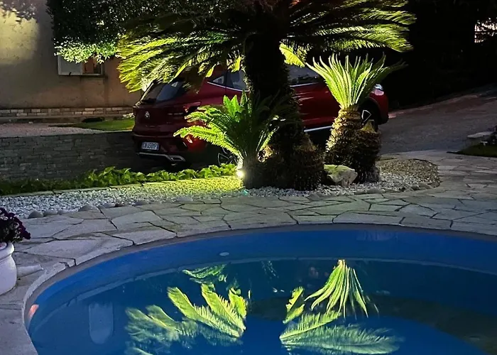 Little Paradise *